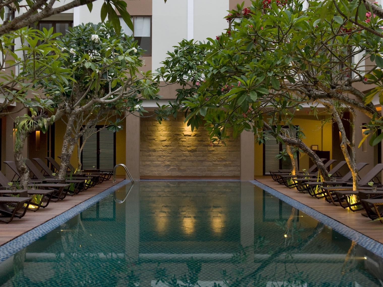 Hotel Santika Kuta Kuta  Exterior photo