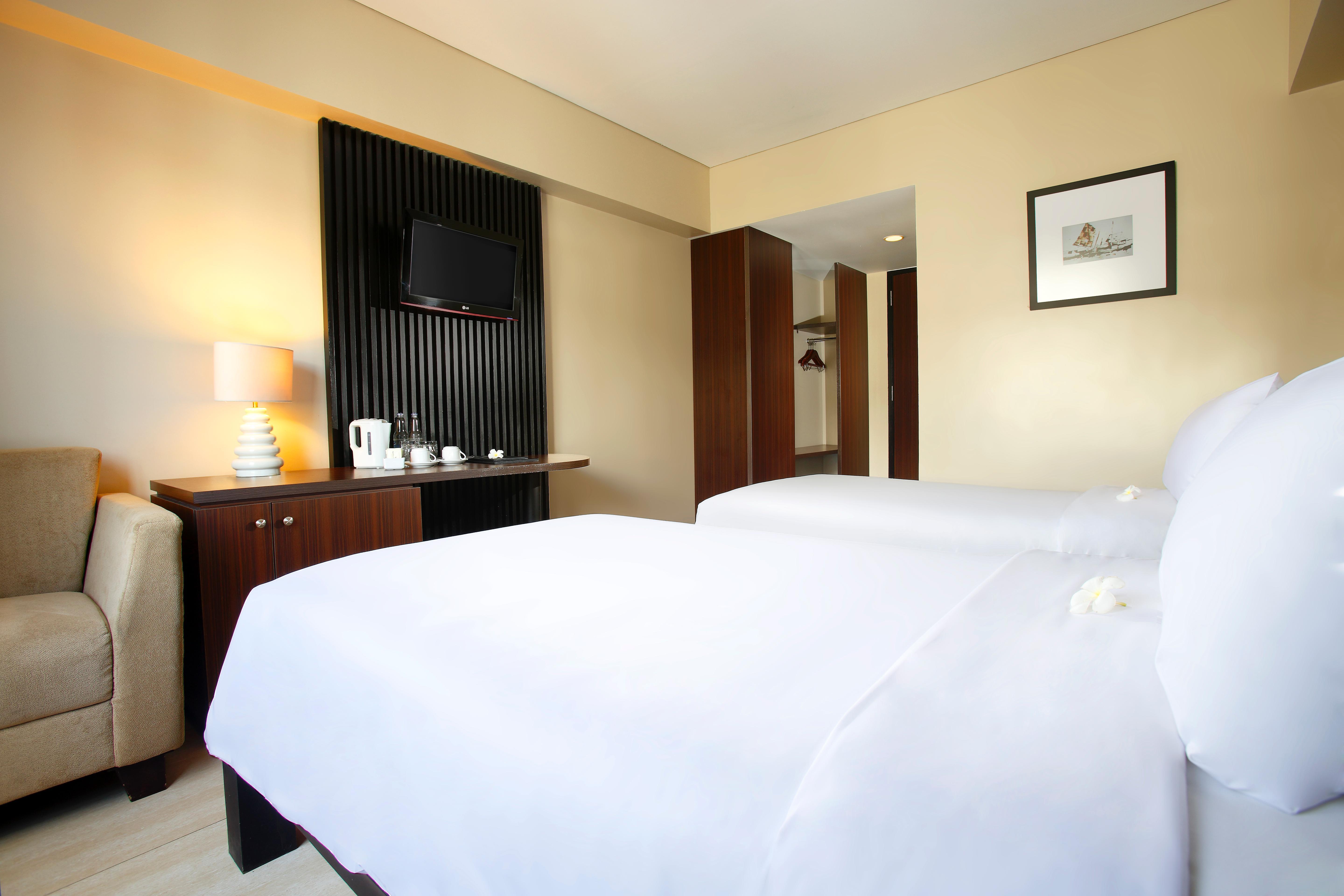 Hotel Santika Kuta Kuta  Room photo